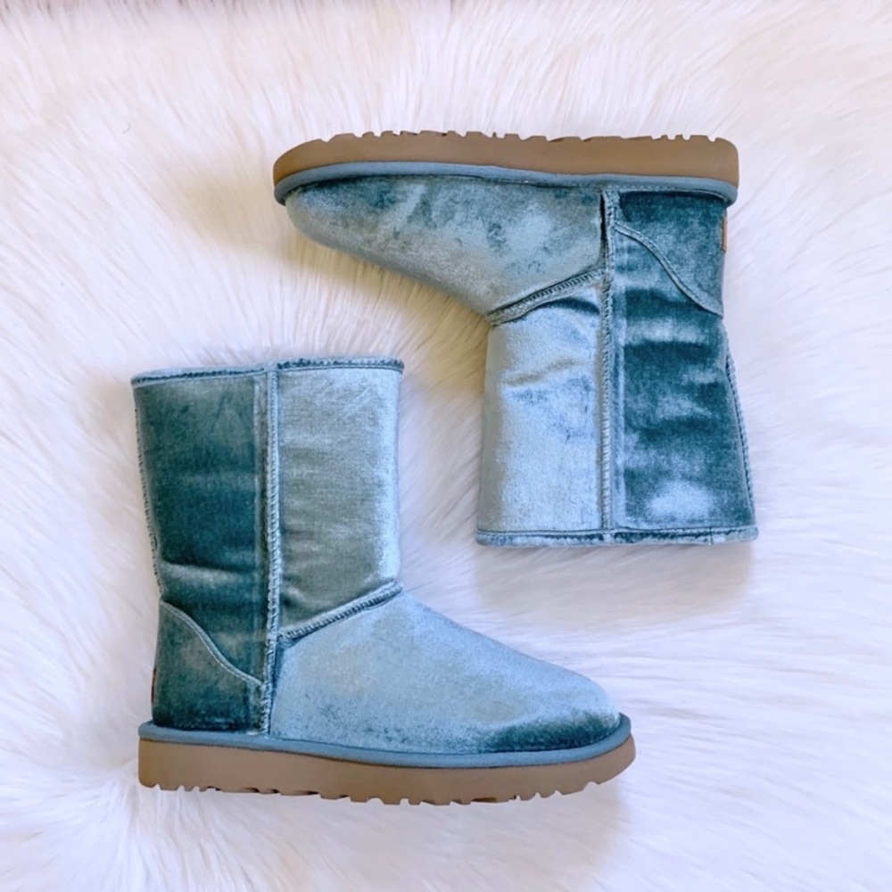 UGG Classic Short II Velvet Atlantic Boots - Picture 2 of 8
